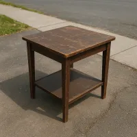 Table – Small (Coffee/End) – Image 1