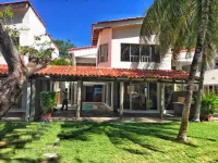 Host Housing – Image 1