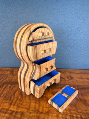 Tiger Oak Bandsaw Box  – Image 1