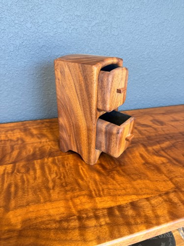 Walnut Bandsaw Box – Image 2