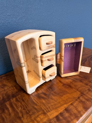 Ambrosia Maple Bandsaw Box – Image 2