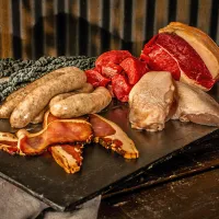 Medium Meat Box – Beef Mince, 800g Beef Roasting Joint