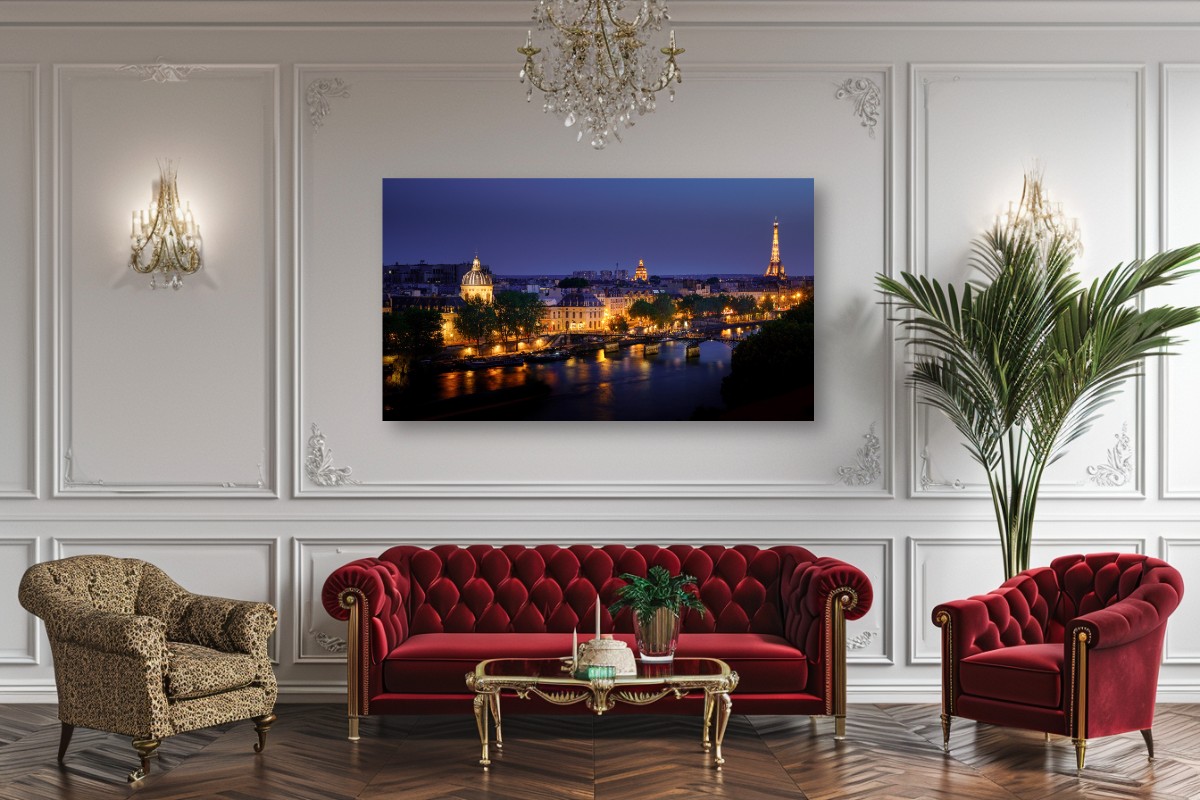 A First Night in the City of Lights – Image 6