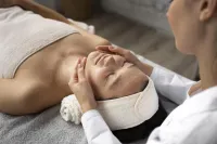 Ivory Luxe – Image 1