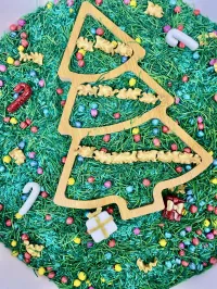 Christmas Tree Sensory Mix – Image 9