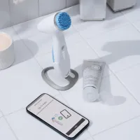 LumiSpa iO + Cleanser – Image 3
