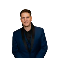blog author image