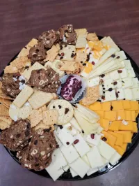 Assorted Meat, Cheese & Cracker Tray – Image 1