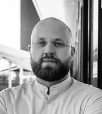 blog author image