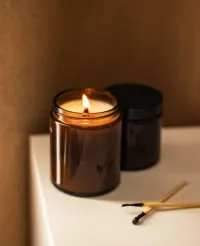 Amber&Tiffany Jar Candle – Image 1