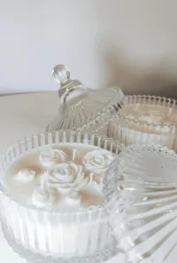 Glass Candle – Image 1