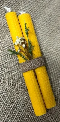 Beeswax Candle – Image 1