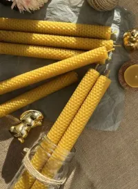 Beeswax Candle – Image 1