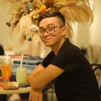 blog author image