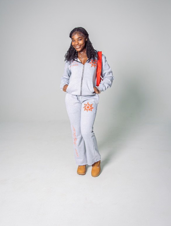 Grey Tracksuit – Image 6