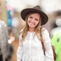 blog author image