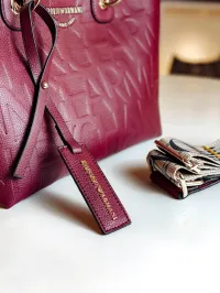Armani  – Image 3