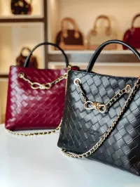 Bottega  – Image 1