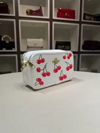 coach – Image 1