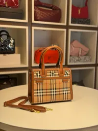 burberry – Image 1