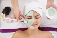 Deluxe HydroFacial – Image 3