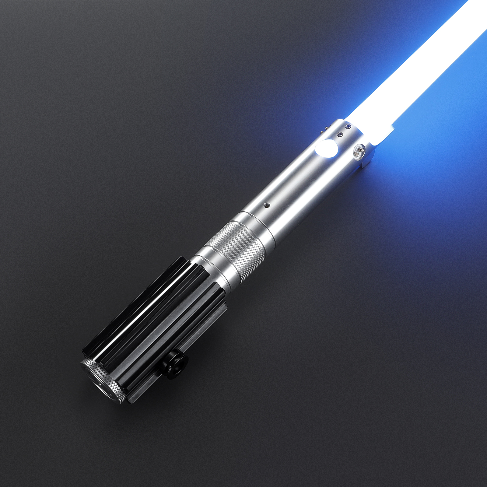 Anakin Skywalker Jedi Combat Lightsaber – Image 2
