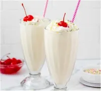 Vanilla Milkshake – Image 1