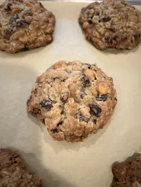 Oatmeal Raisin Cookies – Image 2
