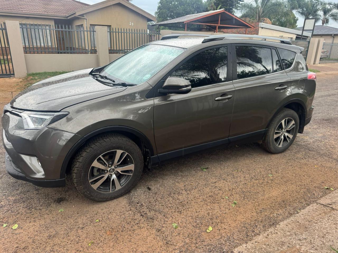 2017 Toyota RAV4 2.0 GX – Image 10