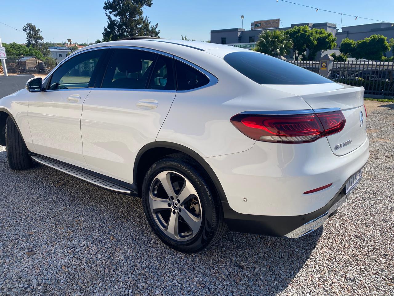 2020 Mercedes Benz GLC Coupe 300D – Image 3
