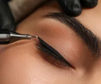 Permanent Makeup Eyeliner – Image 1