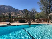 Whispering Pines Lodge – Image 3
