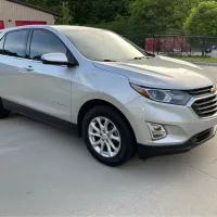2019 Chevrolet Equinox LT – Image 1