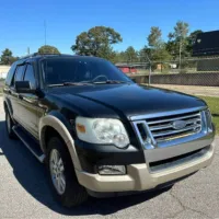 2006 Ford Explorer Eddie Bauer – Image 2