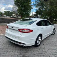 2013 Ford Fusion – Image 10