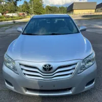 2011 Toyota Camry – Image 2