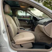2010 Mercedes Benz C300 – Image 10