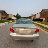 2005 Toyota Camry – Image 13