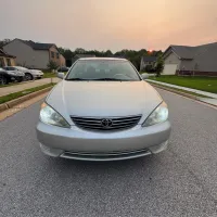 2005 Toyota Camry – Image 11