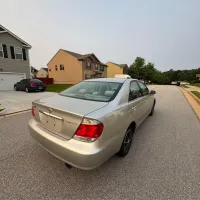 2005 Toyota Camry – Image 12