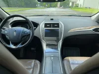2014 Lincoln MKZ Hybrid  – Image 11