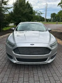 2013 Ford Fusion S – Image 9