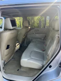 2012 Infiniti QX56 – Image 7