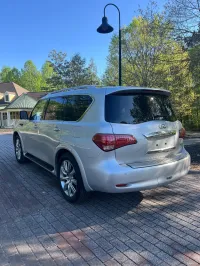 2012 Infiniti QX56 – Image 2