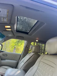 2012 Infiniti QX56 – Image 11