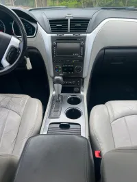 2011 Chevrolet Traverse – Image 11