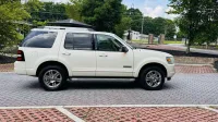 2007 Ford Explorer – Image 8