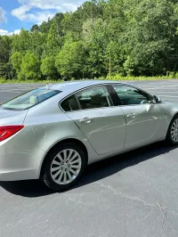 2011 Buick Regal – Image 6