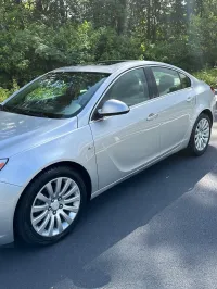 2011 Buick Regal – Image 1