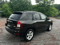 2014 Jeep Compass Latitude – Image 2